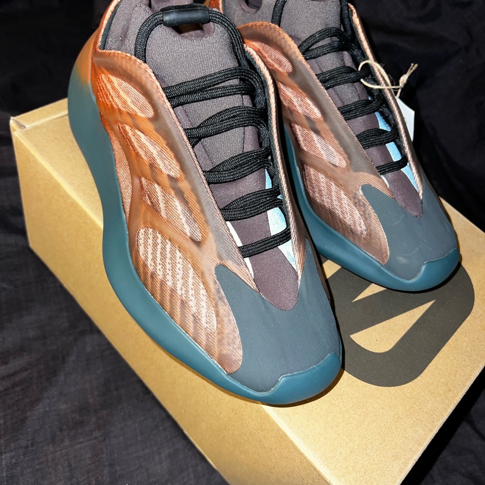 adidas Men's Sneakers in Teal and Copper Brown